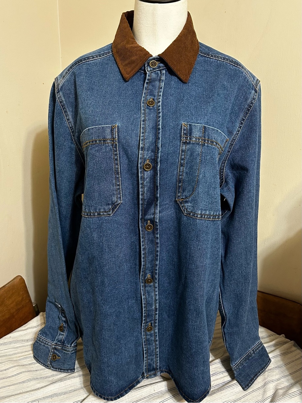 FRYE DENIM SHIRT JACKET SHACKET WITH CORDUROY COLLAR